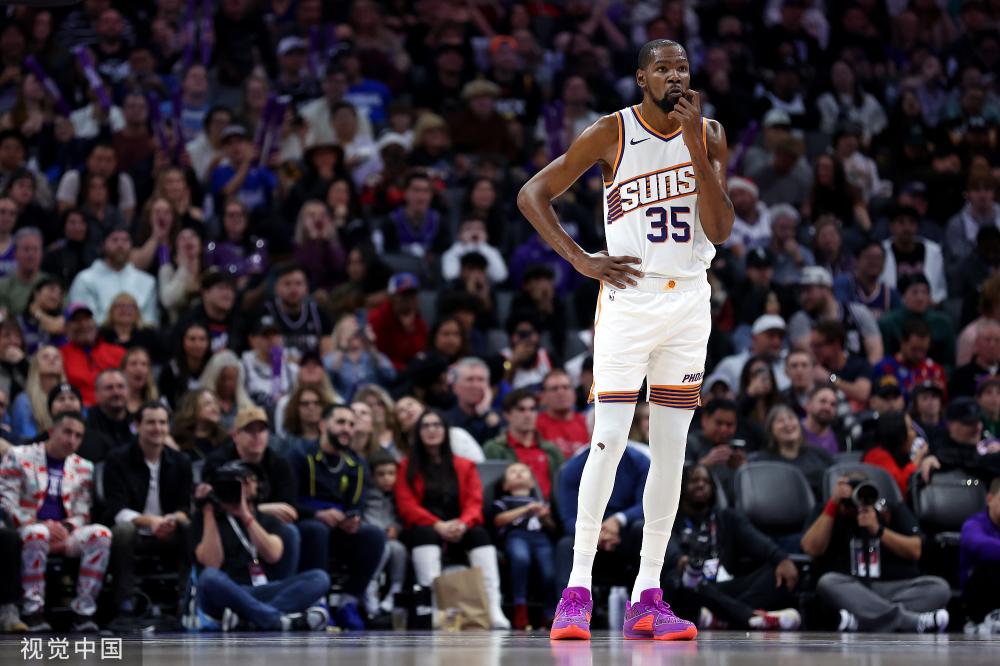 于两位球员 于两位球员