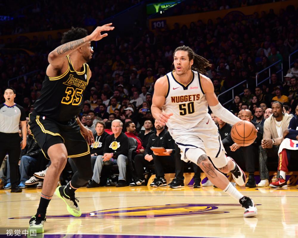 示了两队在 示了两队在